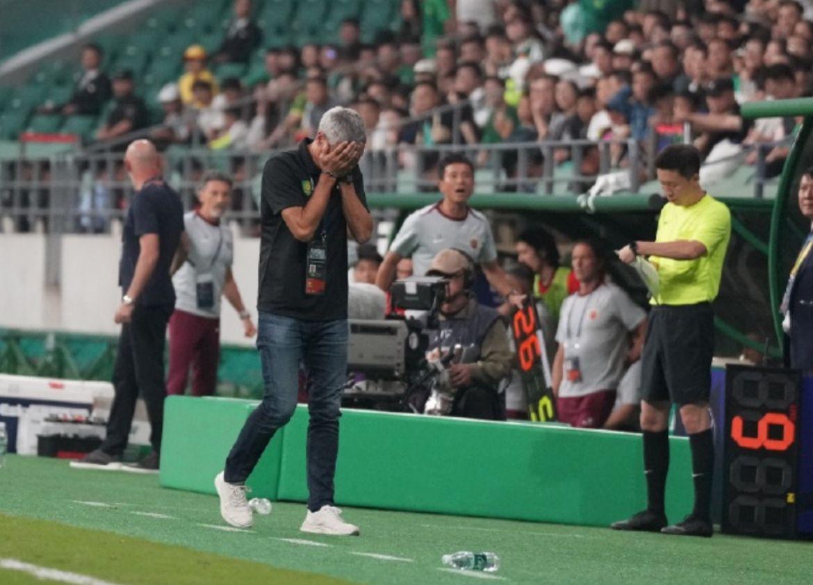 src, 在主场超过